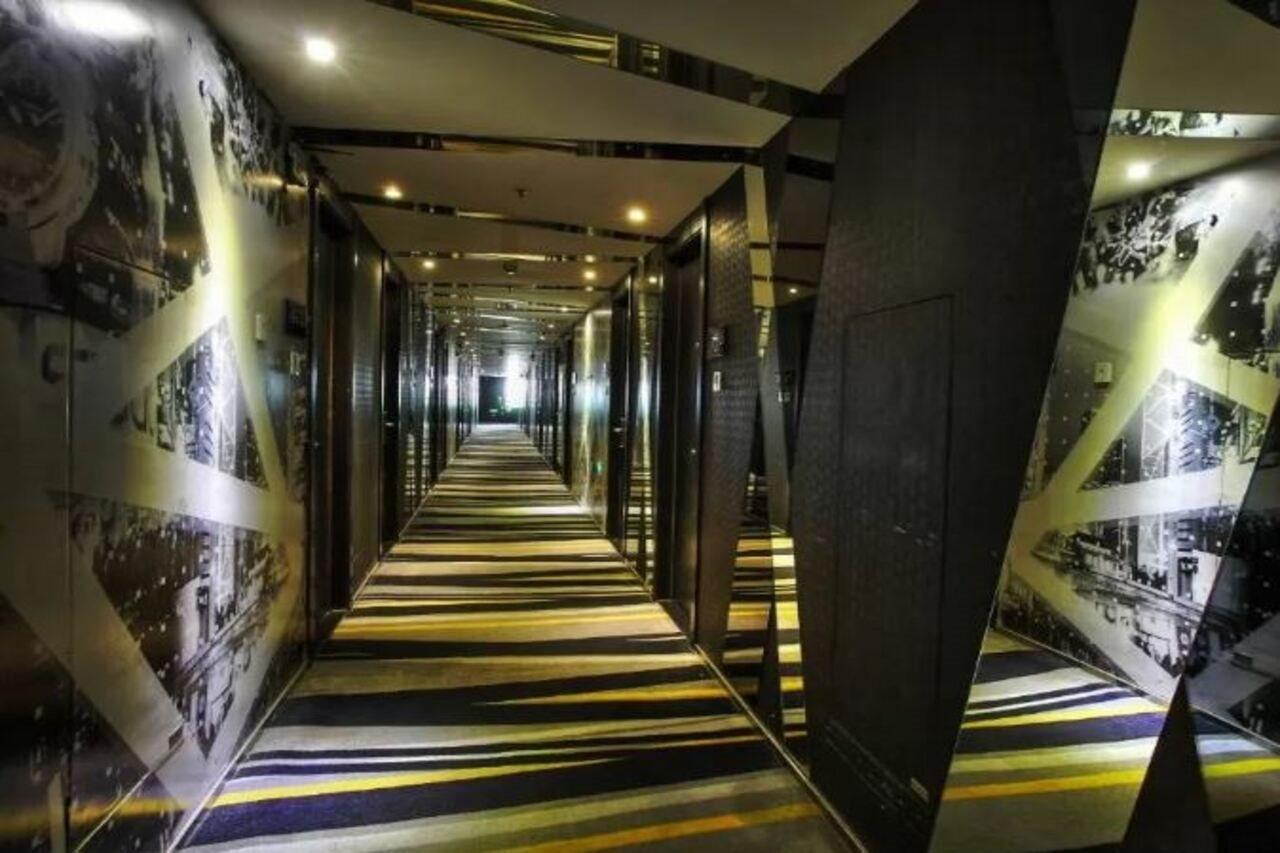 Fx Hotel Xujiahui - Shanghai Stadium Branch Exterior photo