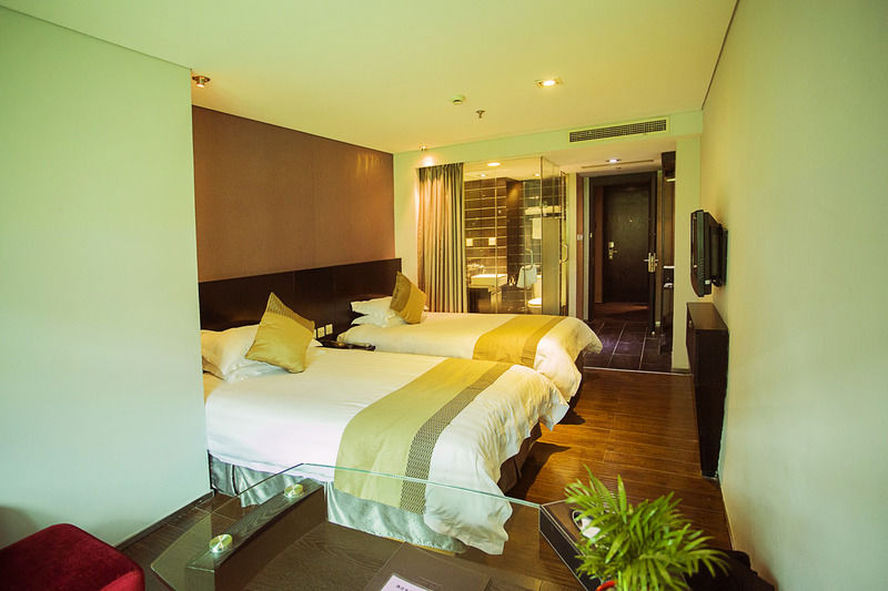 Fx Hotel Xujiahui - Shanghai Stadium Branch Exterior photo